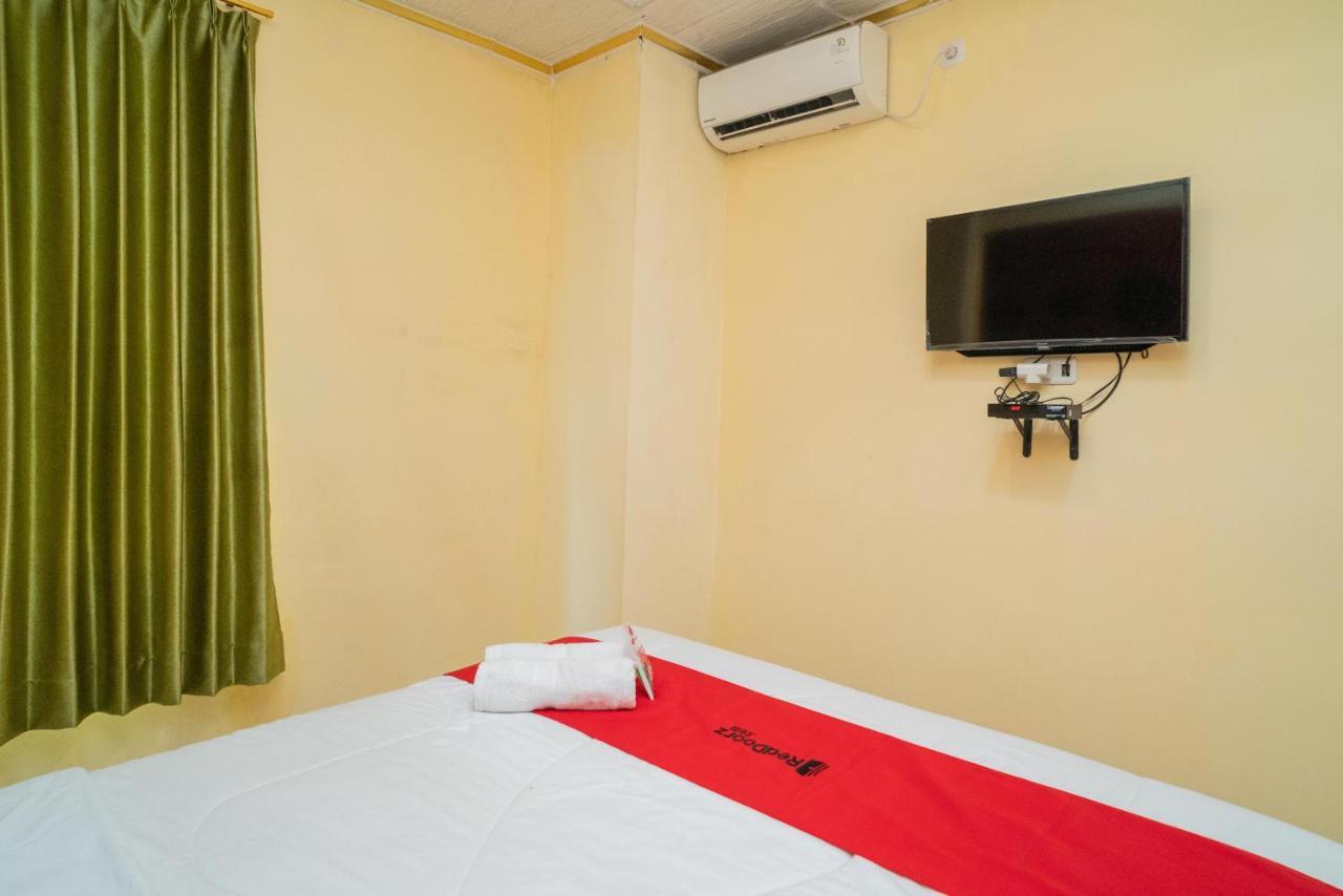 Reddoorz Plus Syariah Near Pasar Turi Surabaya Buitenkant foto